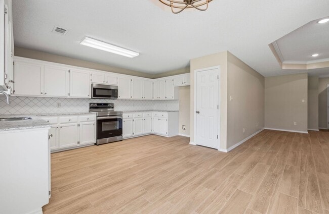Building Photo - 2708 Azure Hills Dr