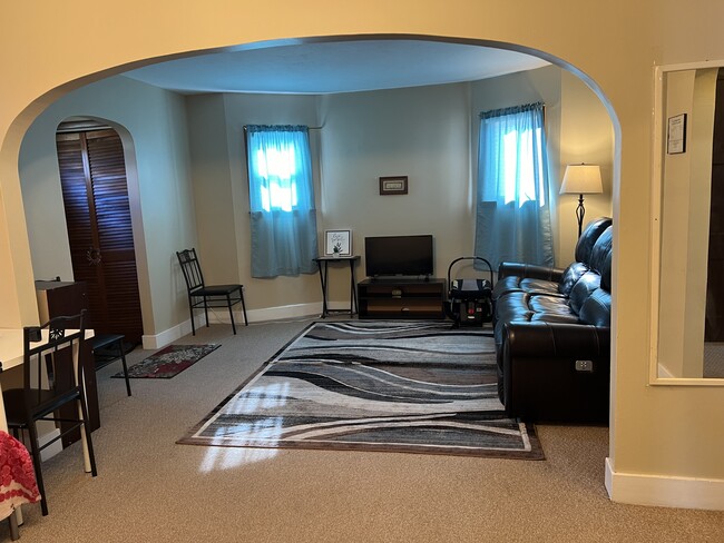 Living room area - 794 Sweet Home Rd