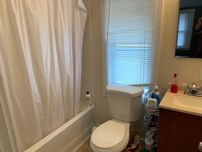 Building Photo - 767-769-769 South Ave