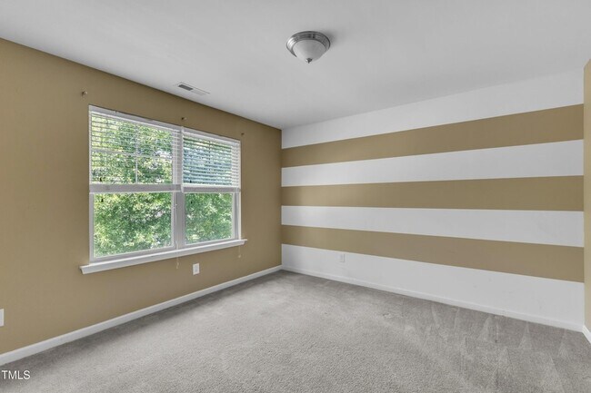 Building Photo - 211 Westgrove Ct