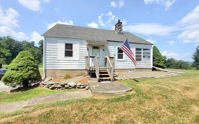 Primary Photo - 351 Harriman Heights Rd