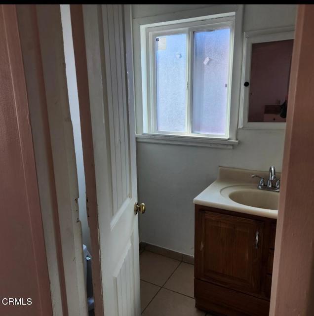 Building Photo - 228 Kellogg St