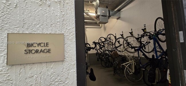 Building Photo - 151 SE 1st St