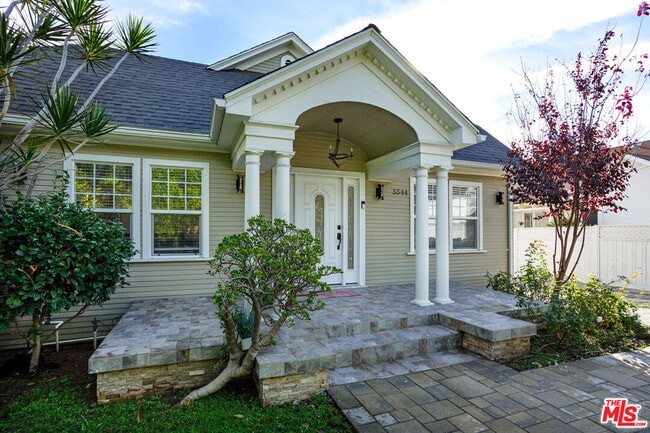 Building Photo - 5542 Harold Way