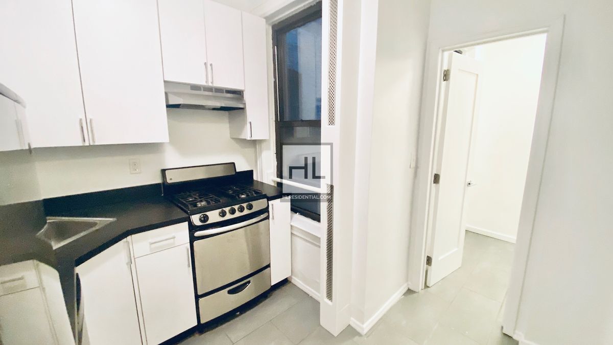 Building Photo - EAST 88 STREET