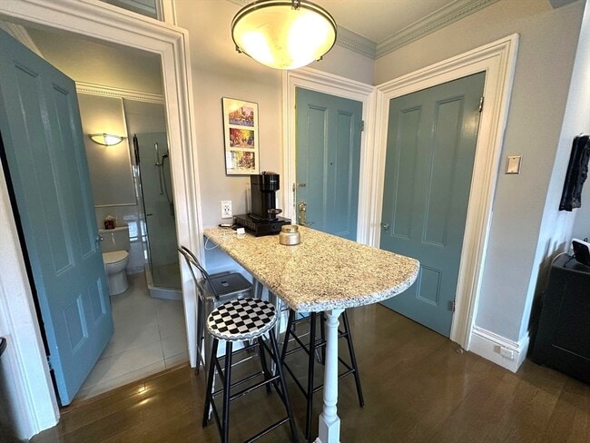 Building Photo - 88 Charles St