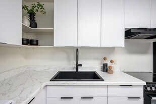 Building Photo - The RidgeLine Apartments