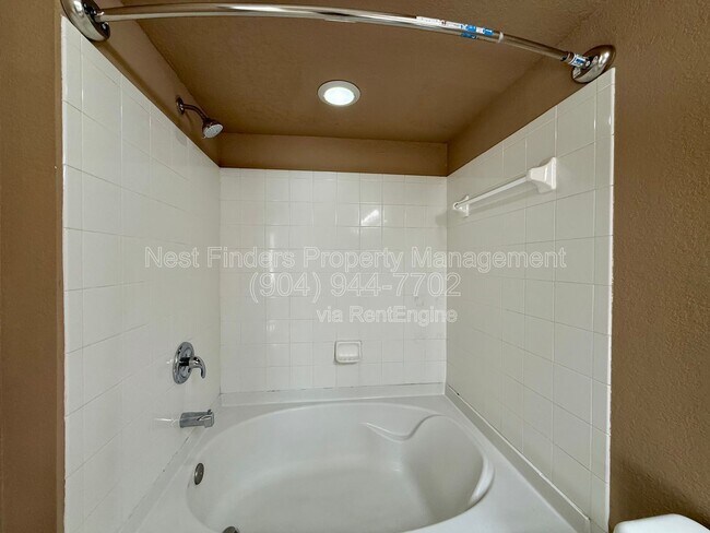 Building Photo - 10075 Gate Pkwy N