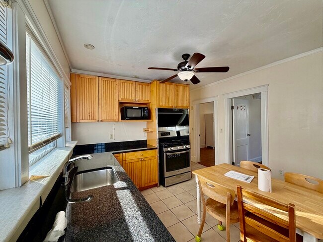 Building Photo - 26 Ellerton Rd