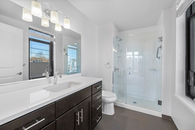 Building Photo - 1040 John F. Kennedy Blvd