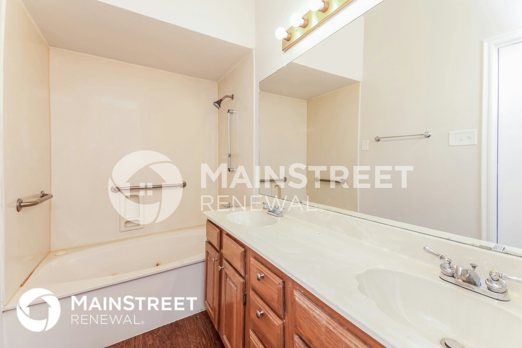 Building Photo - 2605 Silverthorne Dr