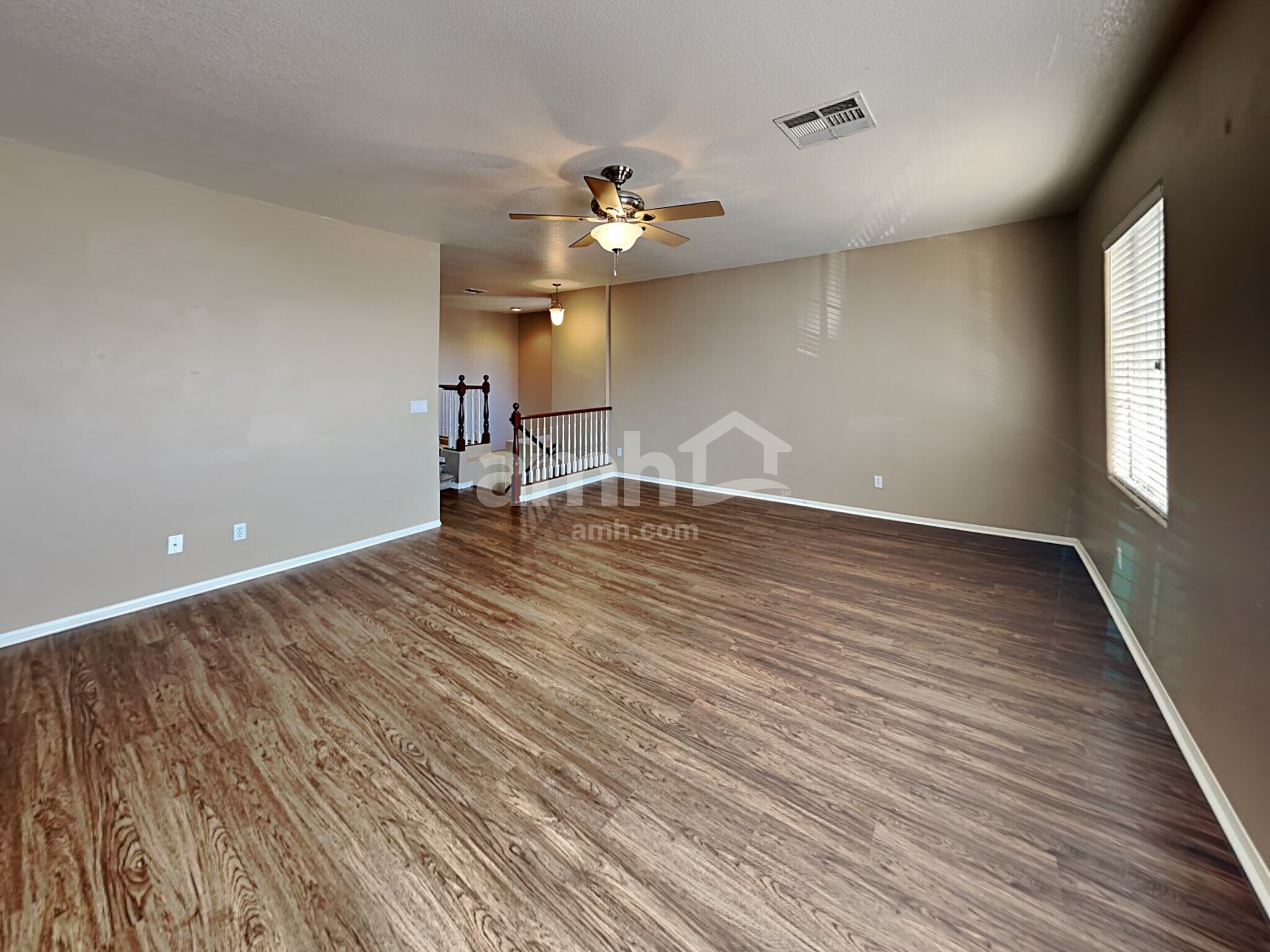 Building Photo - 7947 Dexter Falls St