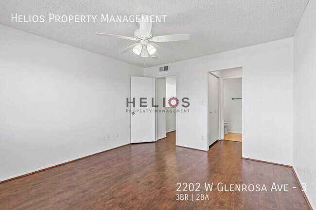 Building Photo - 2202 W Glenrosa Ave