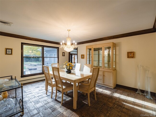 Building Photo - 11 Geralind Dr