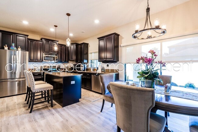 Building Photo - Charming and Immaculate, Updated 5/3 in Winter Garden's Alexander Ridge