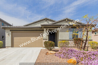 Building Photo - 2271 W Alamo Spring Loop