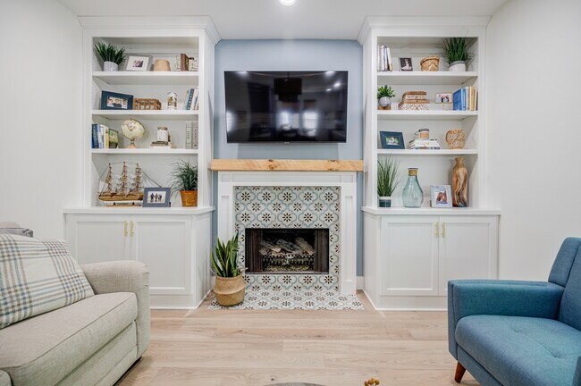 Building Photo - 2105 Brookridge Ter