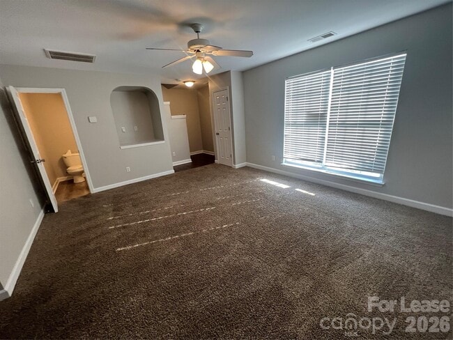 Building Photo - 909 Rucker Cliff Dr