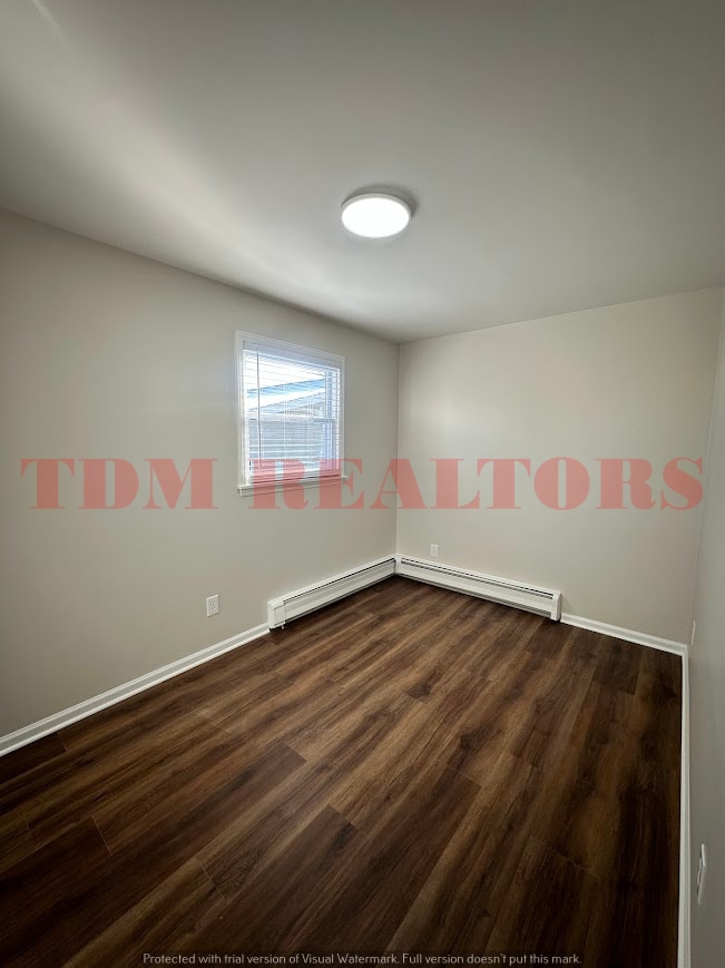 Building Photo - 302 E Clinton St