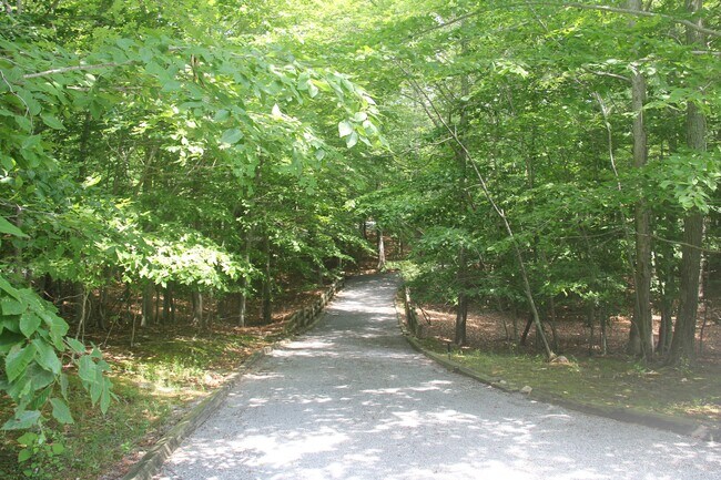 Building Photo - 33 Timber Trail