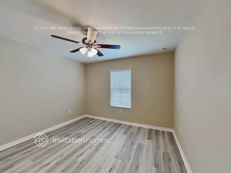 Building Photo - 424 Gris Sky Ln