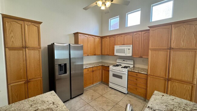 Building Photo - Upscale Executive Living