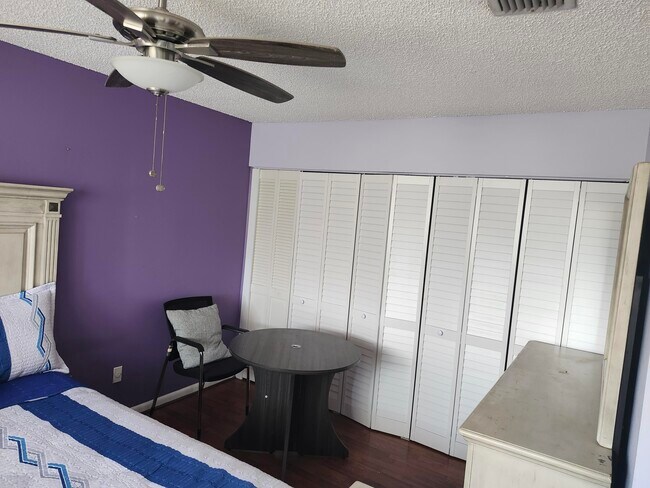 Building Photo - 4317 Landar Dr