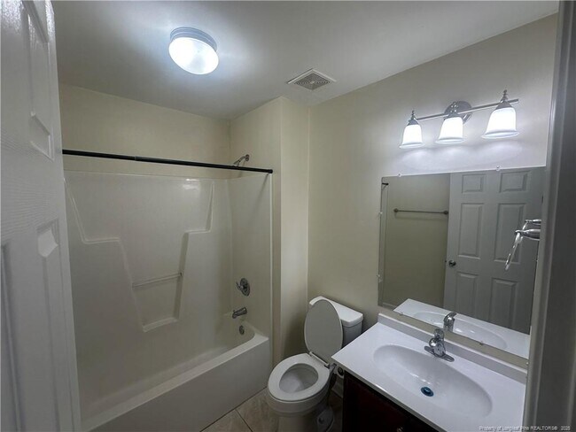 Building Photo - 5724 Crepe Myrtle Dr