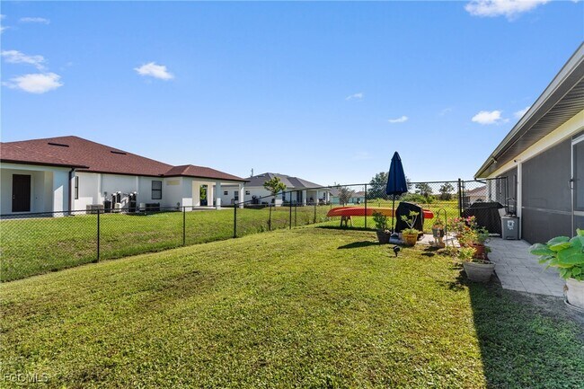 Building Photo - 4524 20th St SW