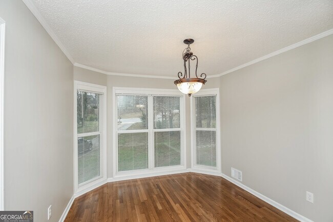 Building Photo - 435 Shelby Ln