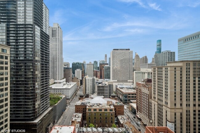 Building Photo - 33 W Ontario St