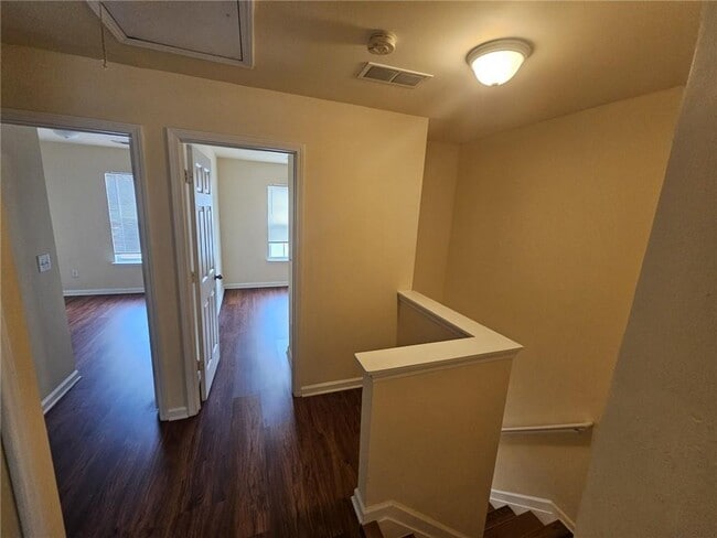 Building Photo - 2425 Ivey Crest Cir