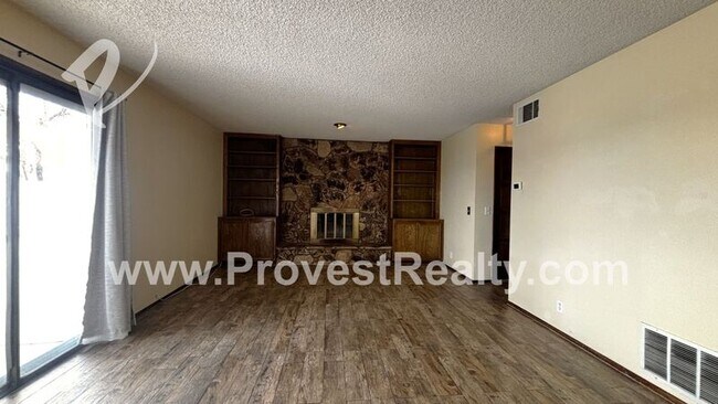 Building Photo - 12845 Amberwood Ln