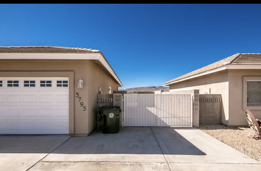 Building Photo - 3795 Heritage Ln