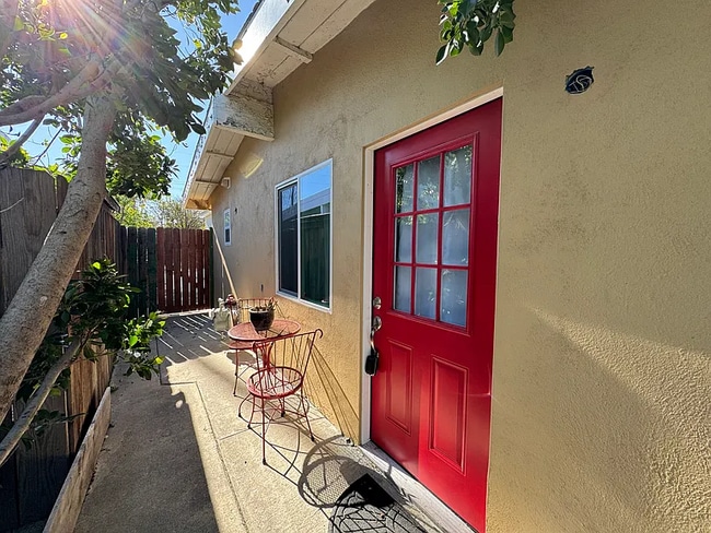 Building Photo - 22438 Califa St