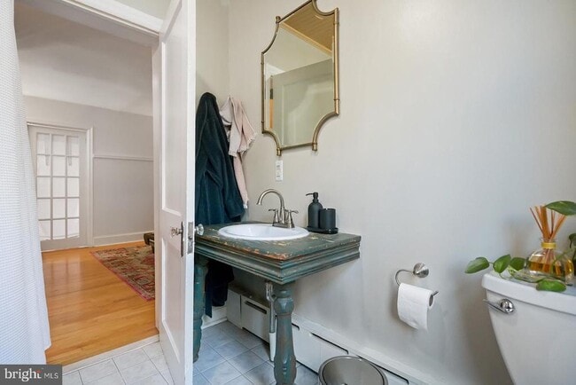 Building Photo - 516 Kauffman St