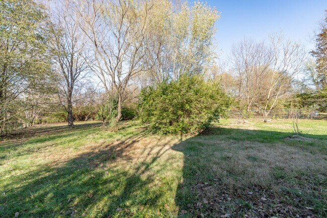 Building Photo - UPDATED 4-bedroom 3 bath Home in Fayetteville!!