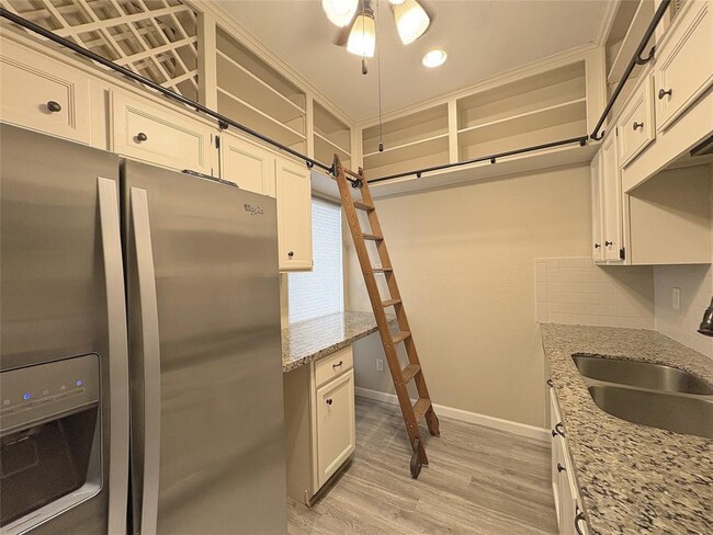 Building Photo - 1201 Bering Dr
