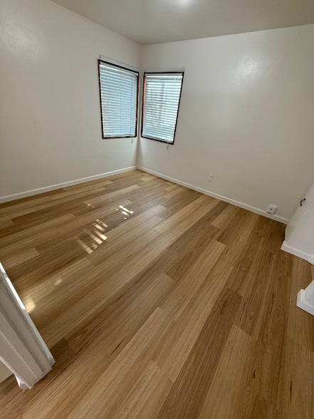 Building Photo - 1014 Tourmaline St