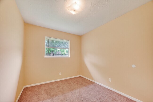 Building Photo - 4826 Redfish Reef Dr