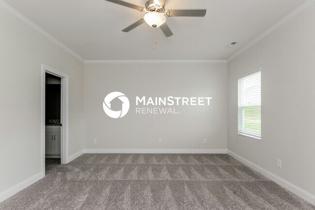 Building Photo - 4 Bedroom Pet-Friendly Home in Monroe, NC with Main Street Renewal