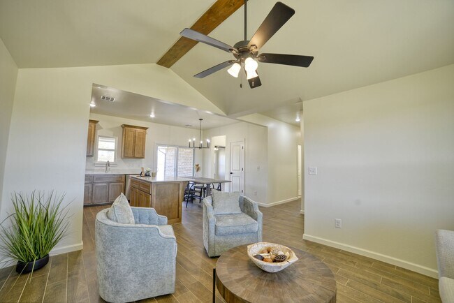 Building Photo - Brand New Home in Washington!