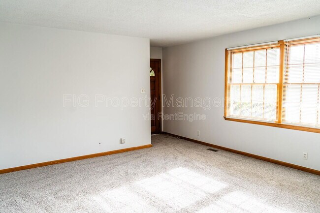 Building Photo - 4225 Buffat Mill Rd