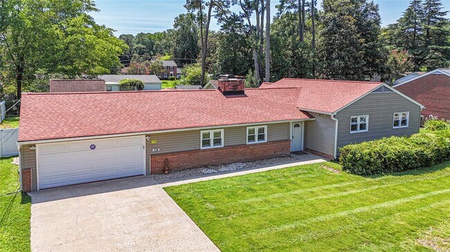 Building Photo - 104 Charles Dillard Ln