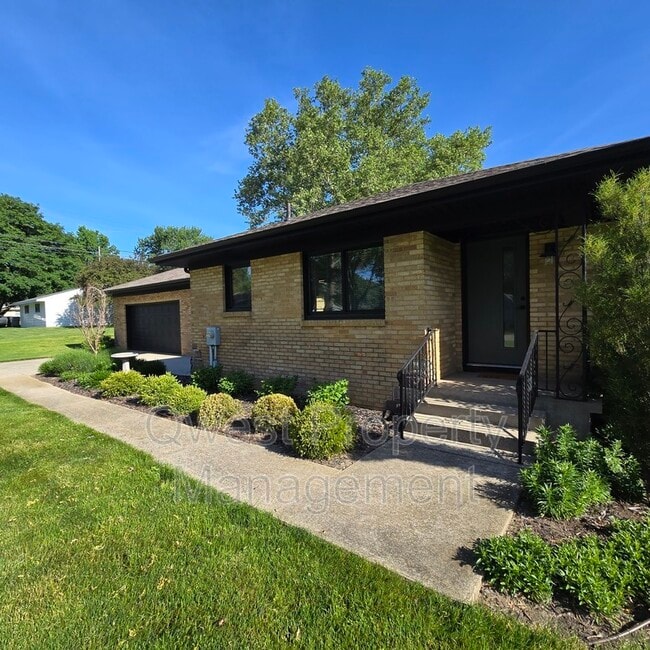 Building Photo - 4663 Marigold St SE