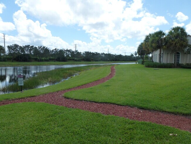 Building Photo - 6760 Heritage Grande