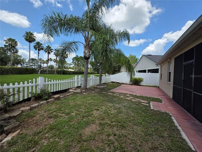 Building Photo - 4732 Mapletree Loop