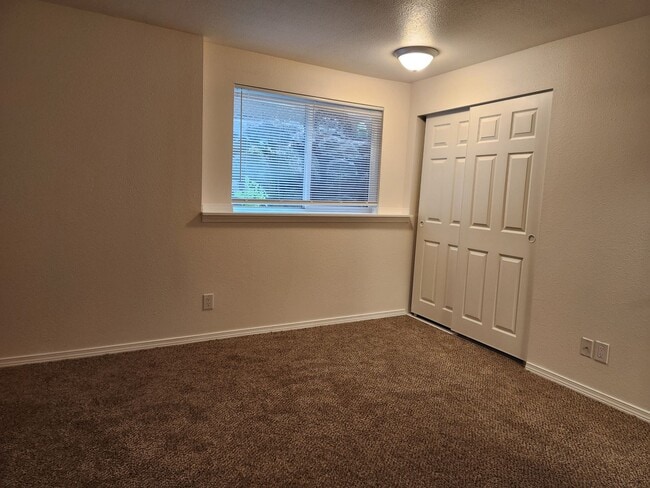 Building Photo - 9717 Danwood Ln NW