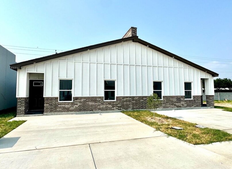 Primary Photo - 1604 W B St