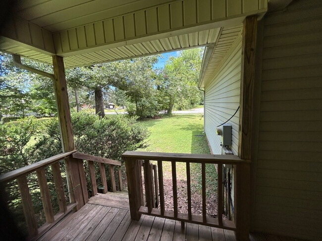 Building Photo - 3BD 2 BA HOME FOR RENT NEXT TO ALGOOD SCHOOLS